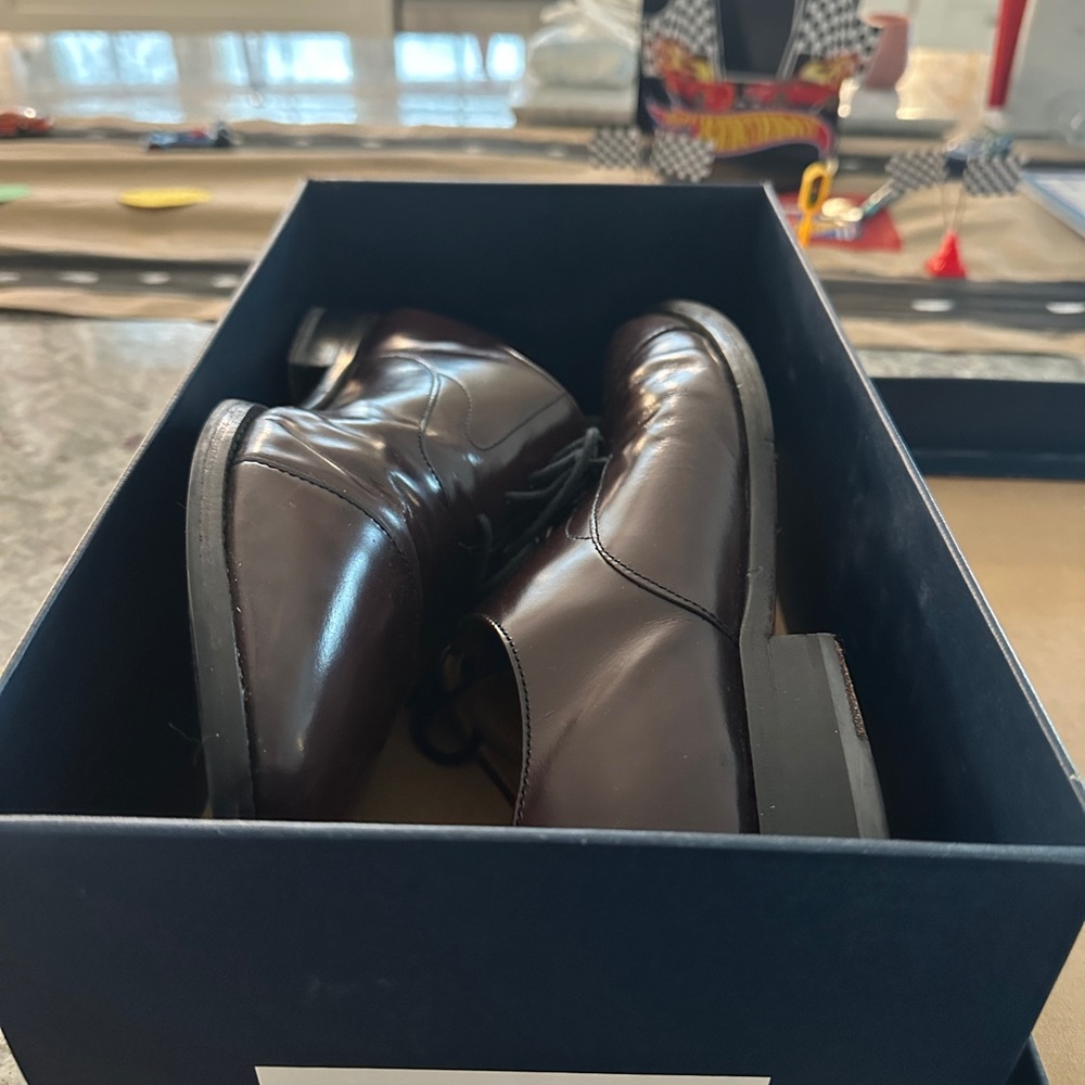 Men's Burgundy Leather Dress Shoes